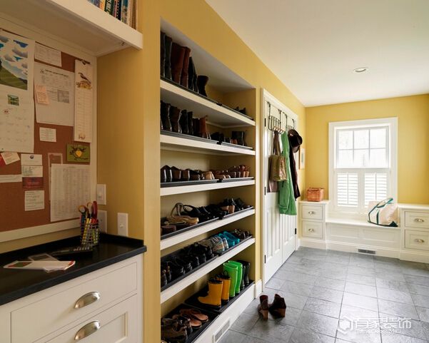鞋柜如何打造還是多聽(tīng)聽(tīng)廈門(mén)裝修公司的建議 鞋柜如何打造還是多聽(tīng)聽(tīng)廈門(mén)裝修公司的建議