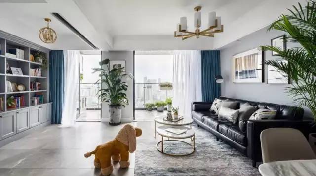 廈門海投自貿(mào)城126㎡輕奢美式風(fēng)，敞亮的開放式客廳+書房